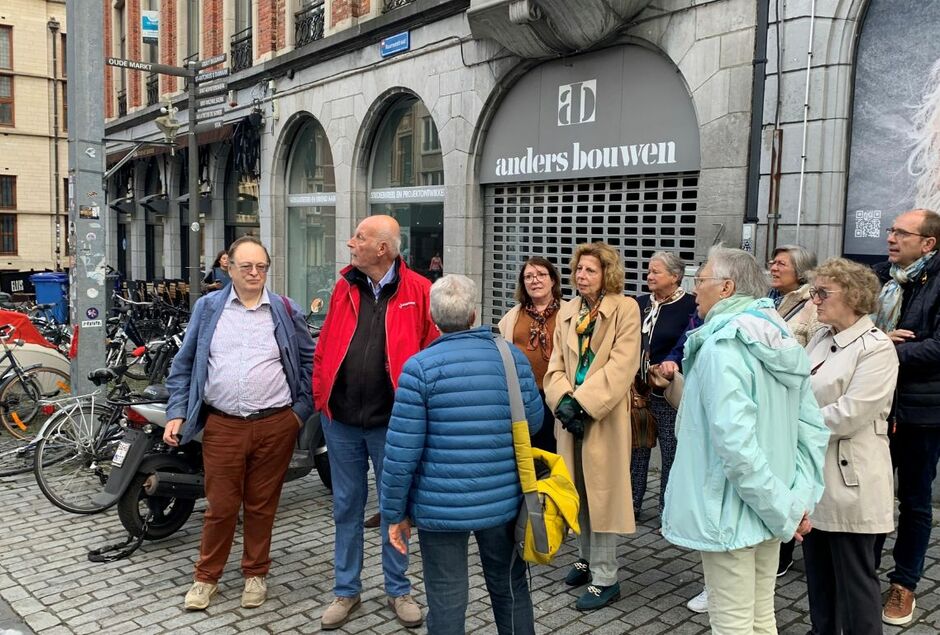 VISITE GUIDEE INSOLITE DE LEUVEN AVEC EN POINT D'ORGUE:LA BIBLIOTHEQUE